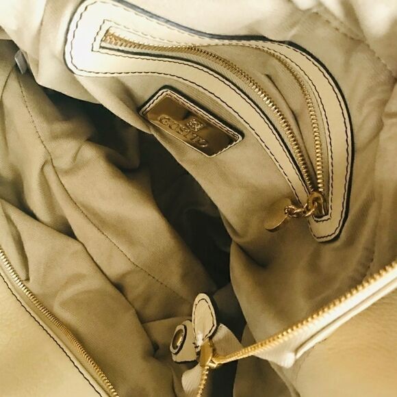 Gustto Soft Leather Bag  - Picture 6 of 8